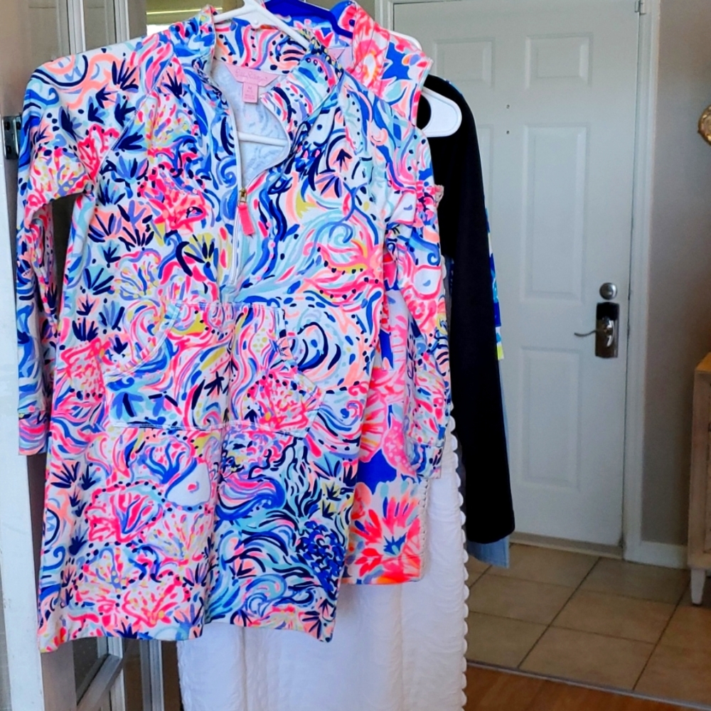 Sweatshirt dress by lilly pulitzer